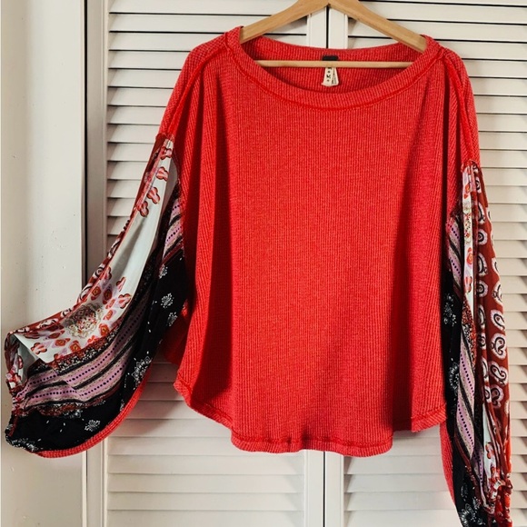 Free People Blossom Thermal Oversized Ballon Sleeves M EUC - Picture 6 of 9